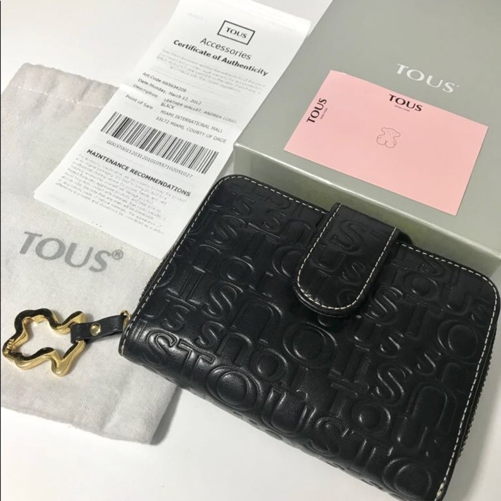 COPY - TOUS Leather Urbana Logo change purse
